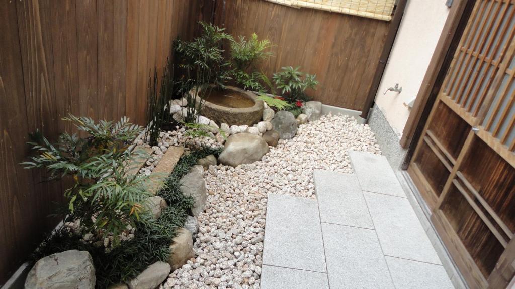 Guesthouse Higashiyama Kyoto Bagian luar foto