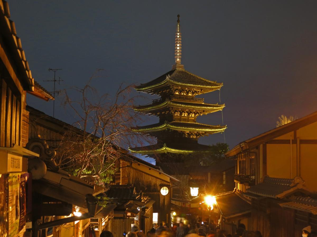 Guesthouse Higashiyama Kyoto Bagian luar foto